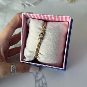 758. House of Harlow stretchy bracelet